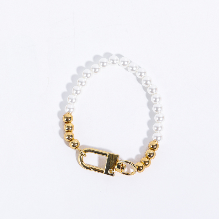 Fashionable Pearl-Embellished Lock Bracelet