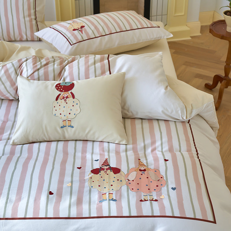 Party Puffs Printed Bedding Set