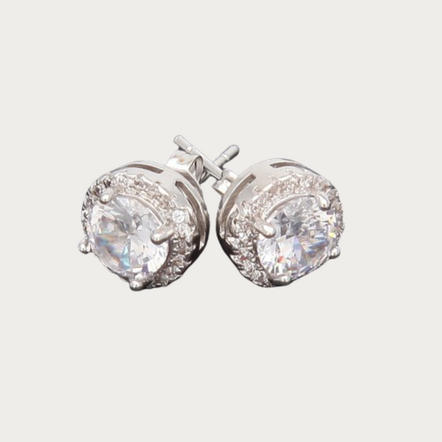 Round Diamond Stud Earrings