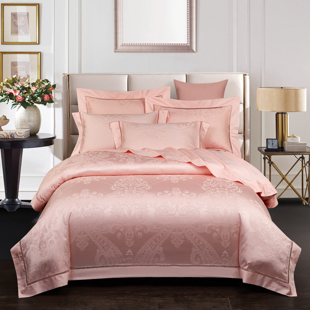 Classic Jacquard Bedding Set