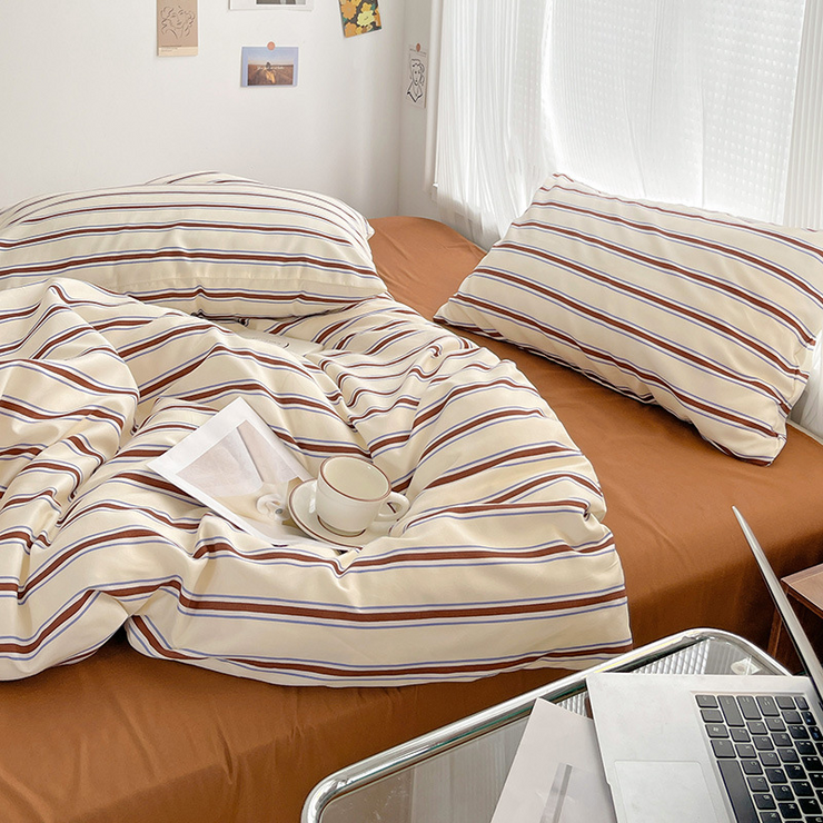 Minimalist Striped Sage Bedding Set