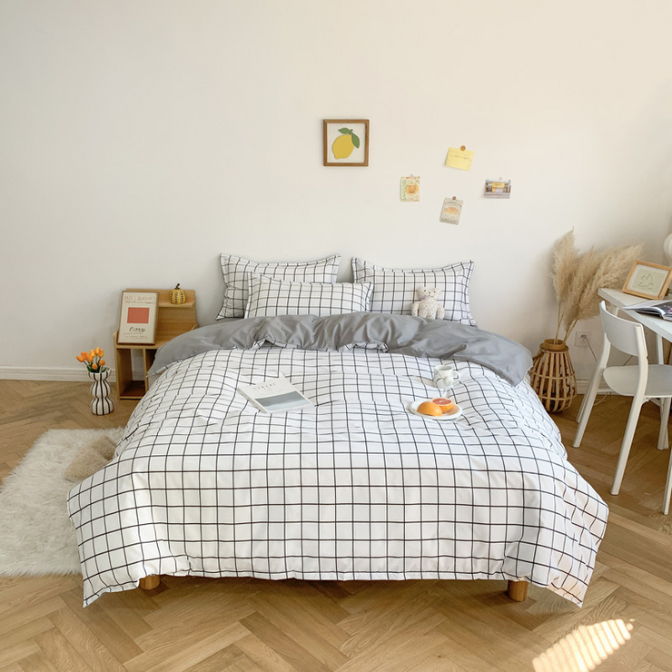 Plain Grid Bedding Set