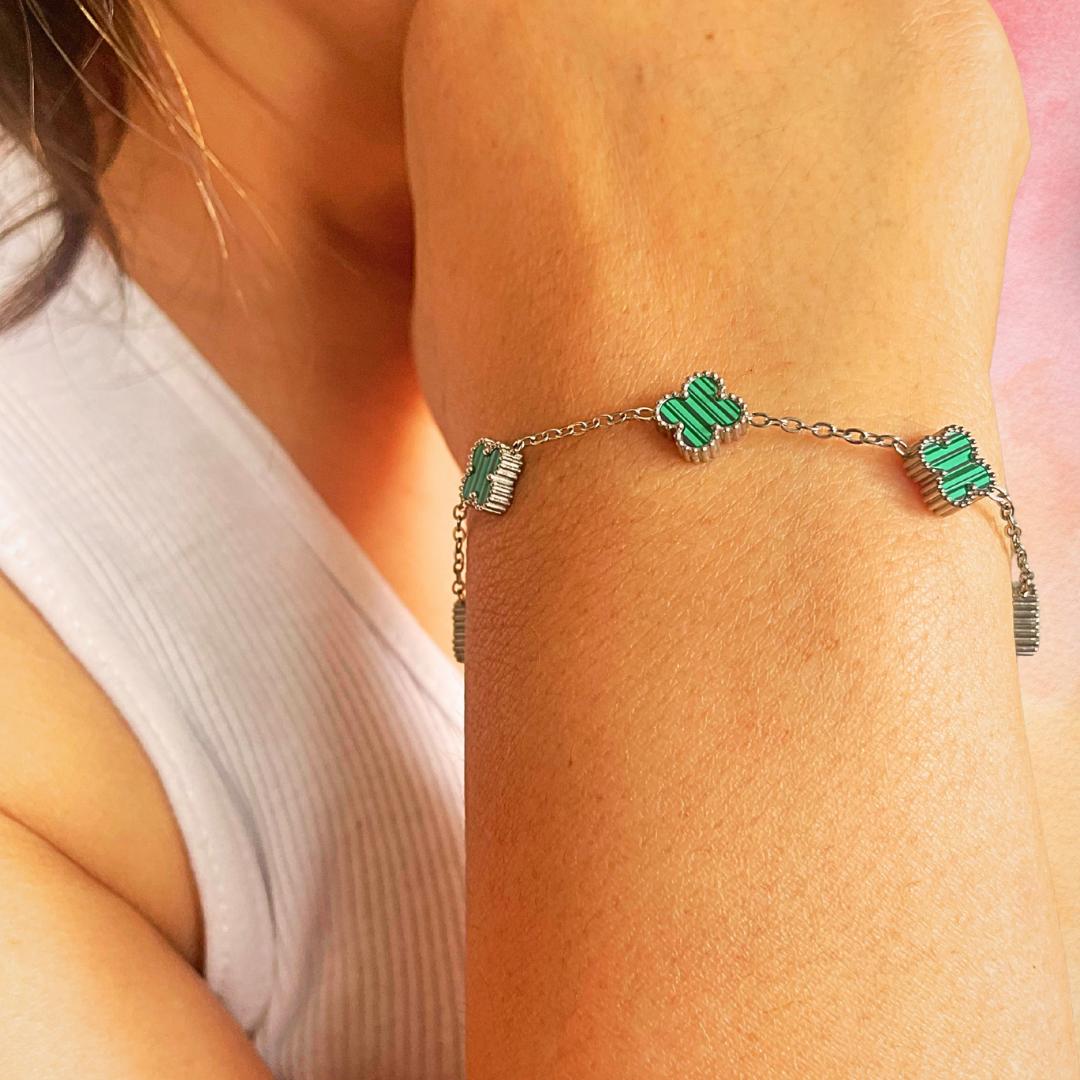 Elegant Sea Green Clover Bracelet
