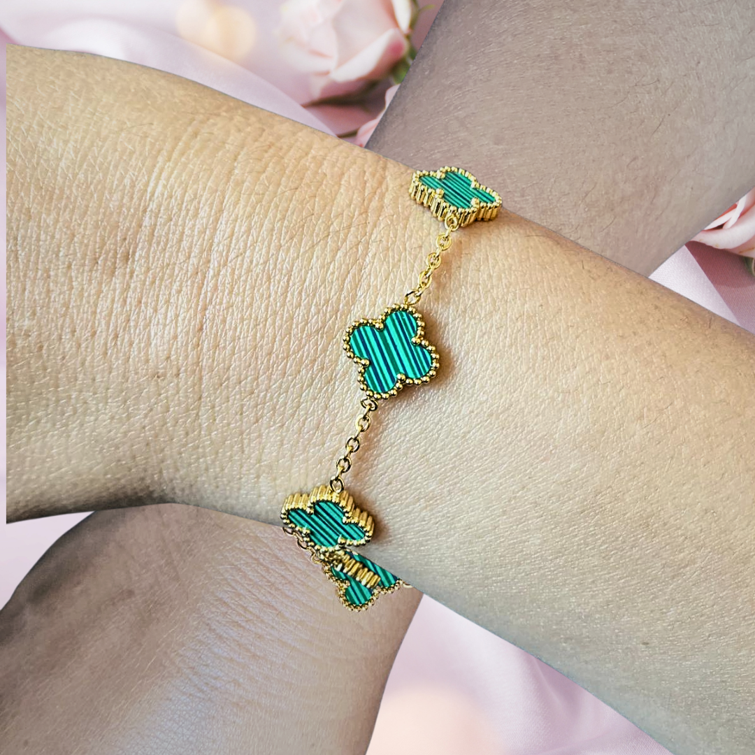 Elegant Sea Green Clover Bracelet