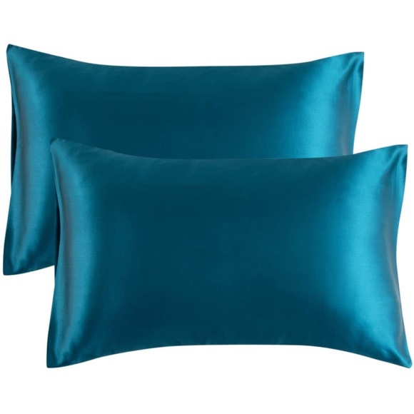 Teal Skin Silk Pillowcase