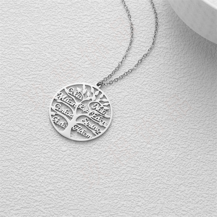 Personalized Family Tree Pendant