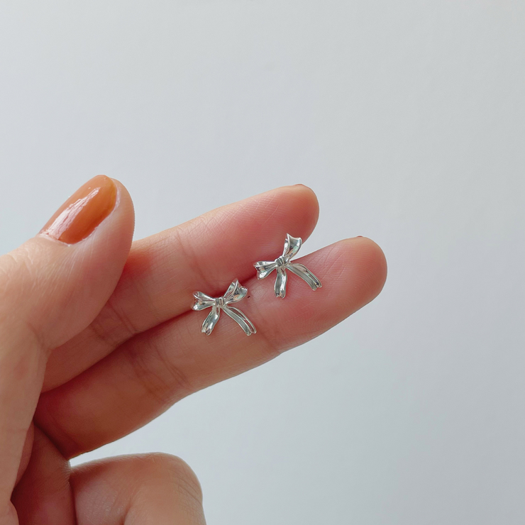 Silver Ribbon Stud Earrings