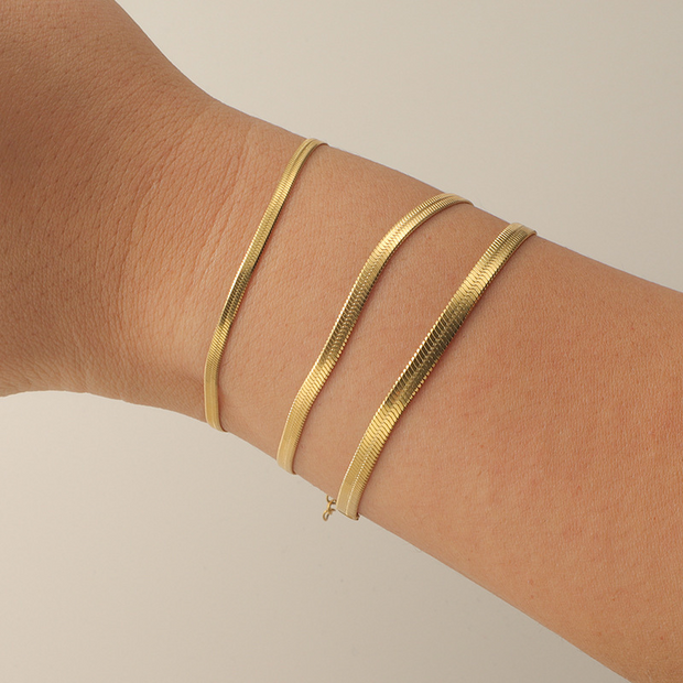 Gold Essentials Bracelet