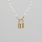 Classic OT Buckle Pearl Necklace