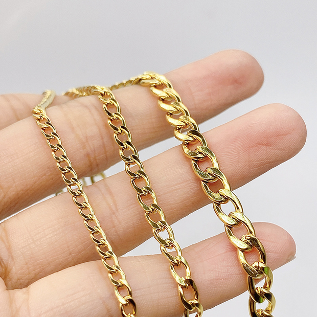 Classic Cuban Chain Gold