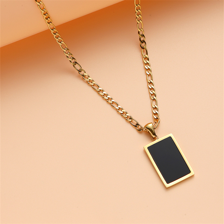 Stylish Onyx Tablet Necklace