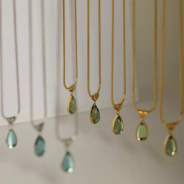 Waterdrop Necklace